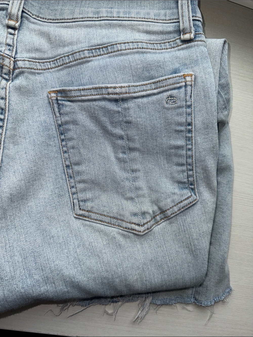 Rag & Bone Cut Off Raw Hem High Rise distressed Jeans size 29 size 8 - Picture 8 of 9
